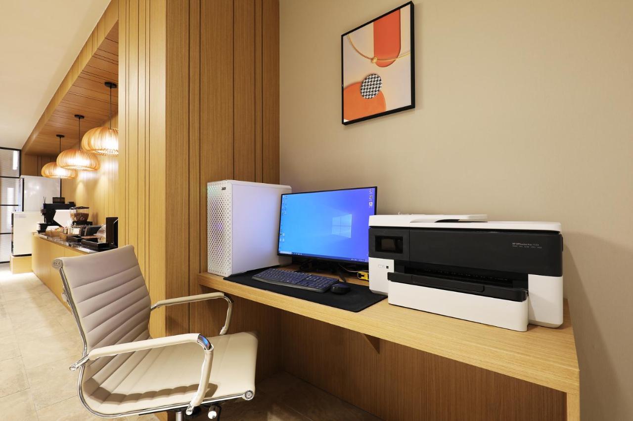 Mari Hotel ชองจู ภายนอก รูปภาพ