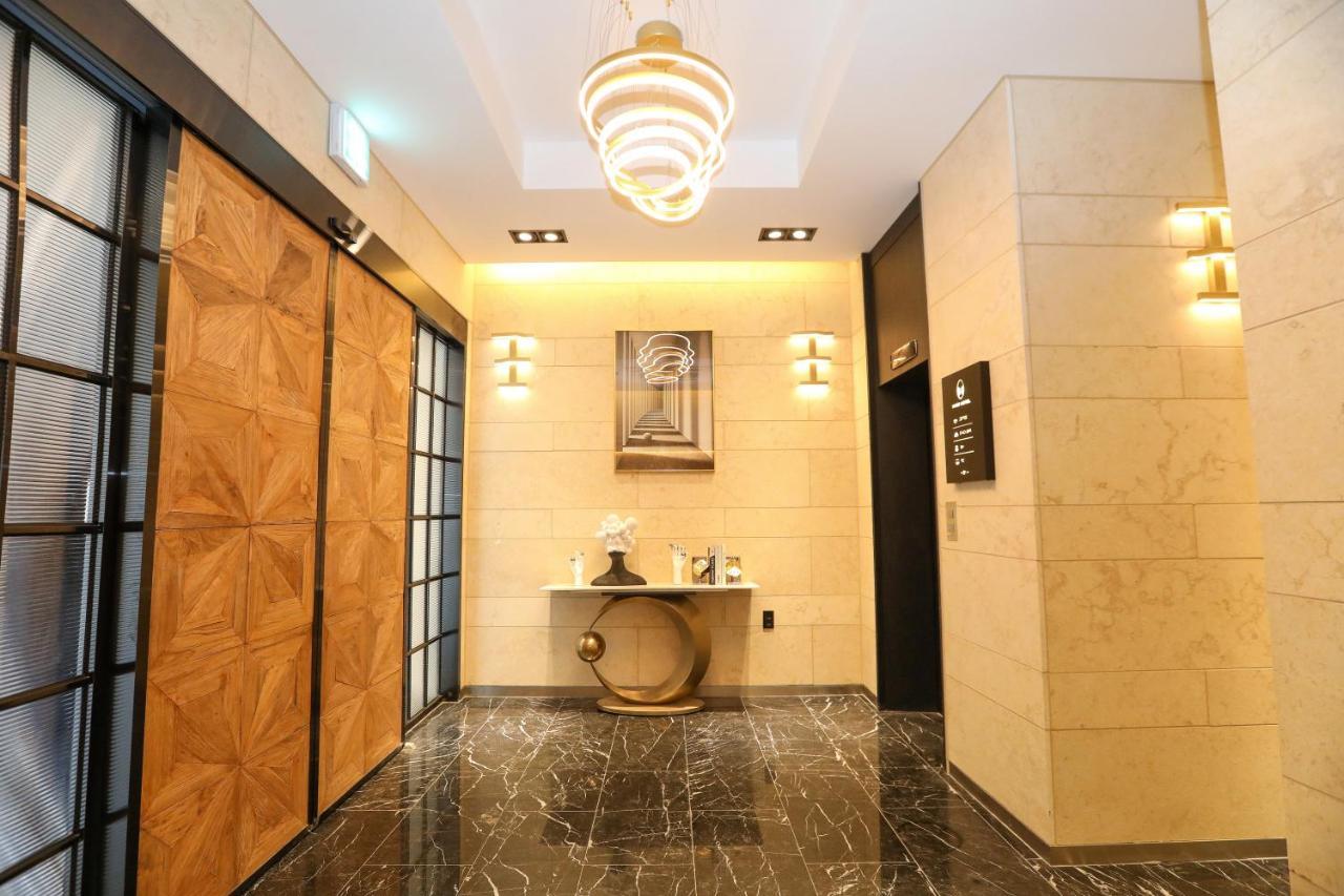 Mari Hotel ชองจู ภายนอก รูปภาพ