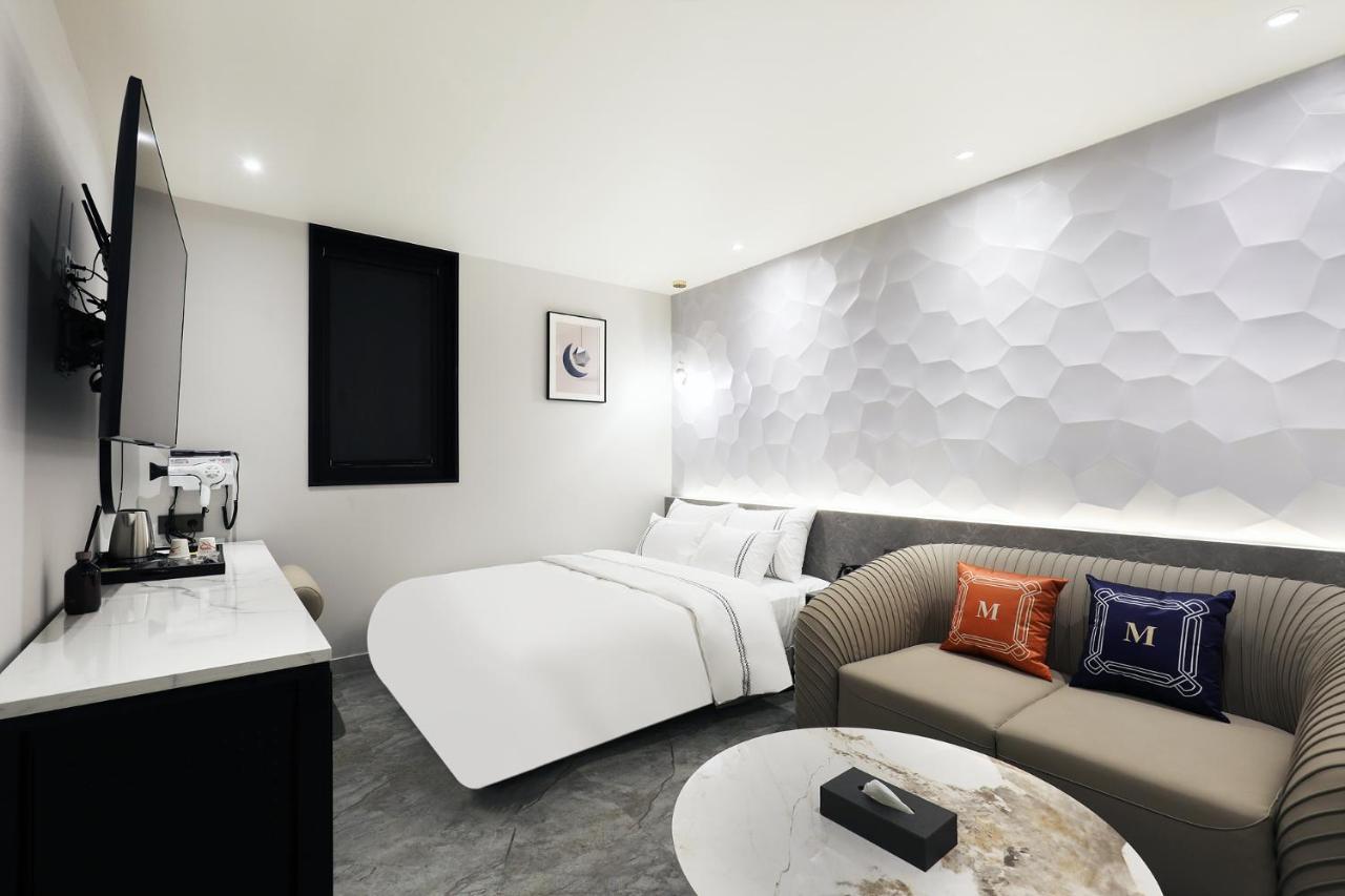 Mari Hotel ชองจู ภายนอก รูปภาพ